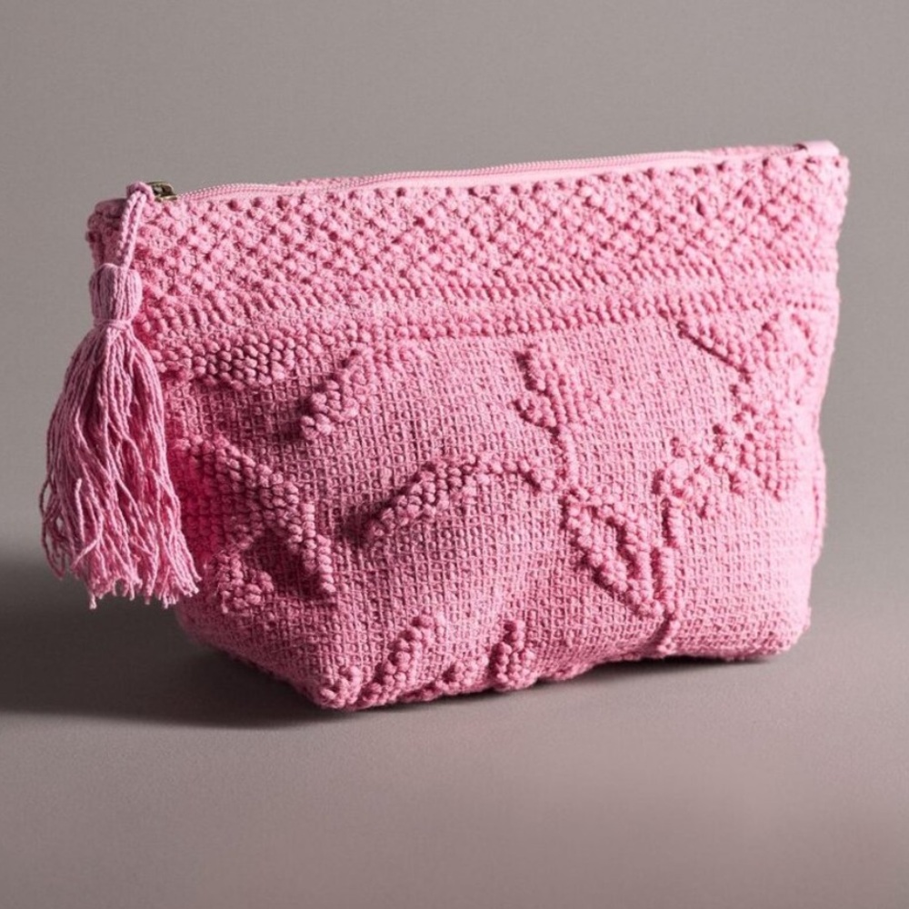 NEW Anthropologie Shiraleah Clara zip tassel pouch in blush pink.